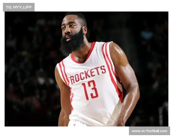 威尔逊首节狂砍12分全面爆发助力球队保持火热状态